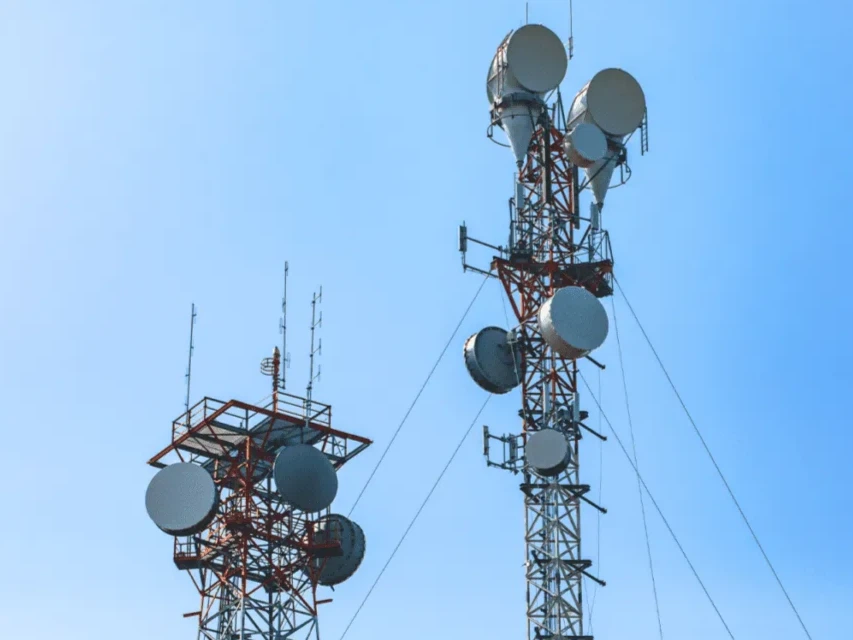 Palvelinkeskusten kaapeloinnin parhaat käytännöt: vuoden{0}}loppukatsaus