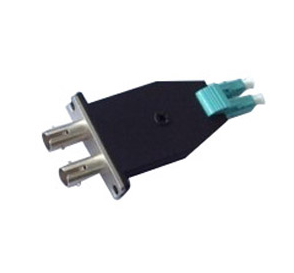 LC: stä ST Hybrid Simplex / Duplex-naaras-naarasmetallivideovirtasovittimeen